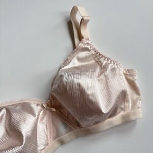 Vintage Playtex Smart Choices Bra 34C Unlined Wireless Peach Pink 3295